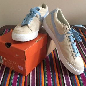 NIB Women’s Nike Blazer Low 7.5